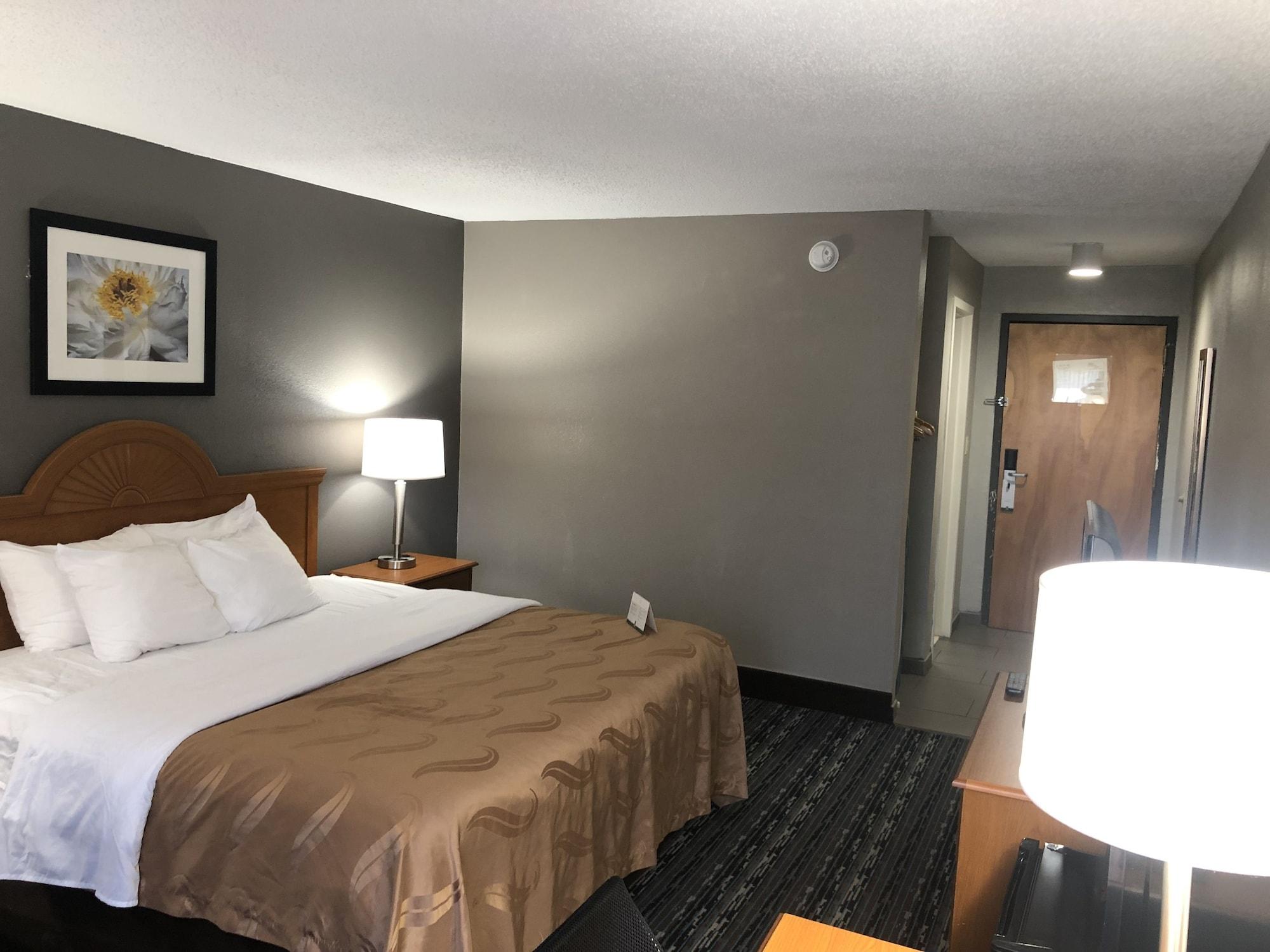 Quality Inn Rochester South Bagian luar foto
