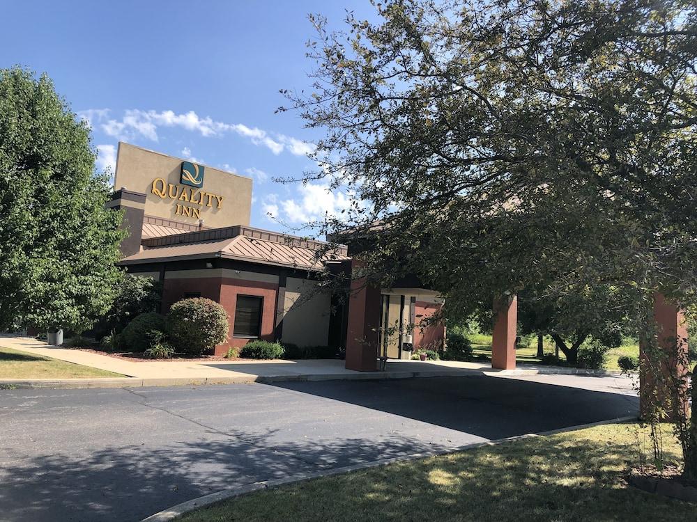 Quality Inn Rochester South Bagian luar foto