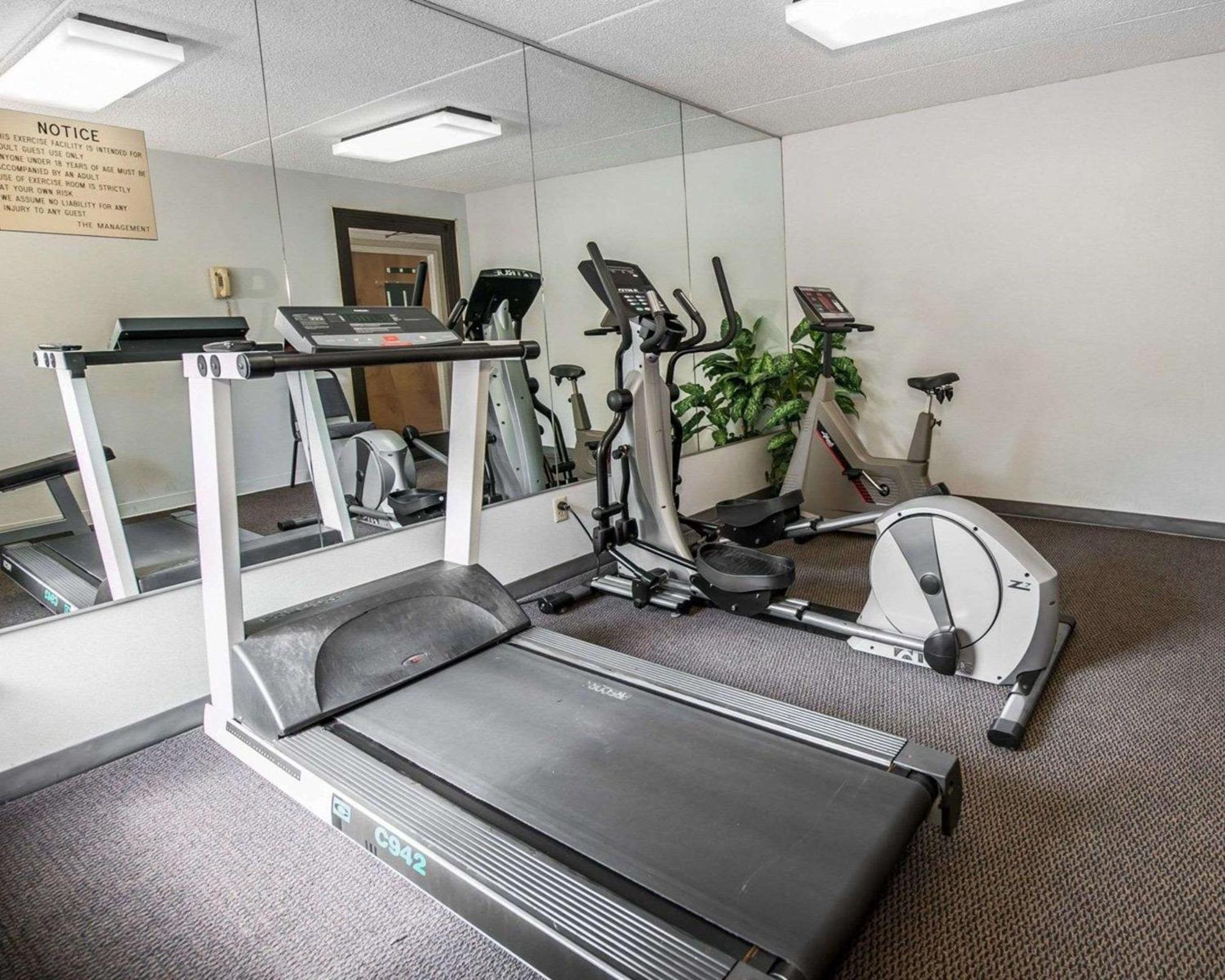 Quality Inn Rochester South Bagian luar foto