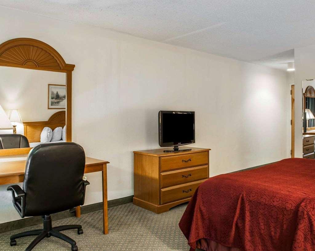 Quality Inn Rochester South Ruang foto